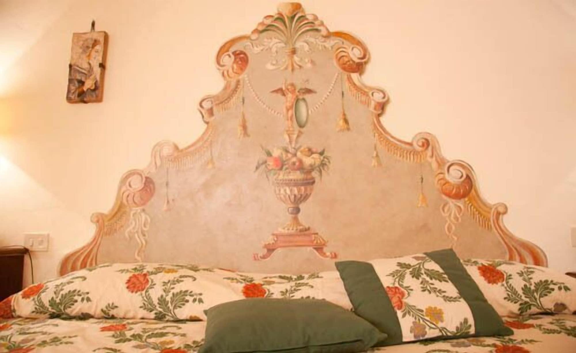 B&B Piccolo Hotel Кортона Екстер'єр фото