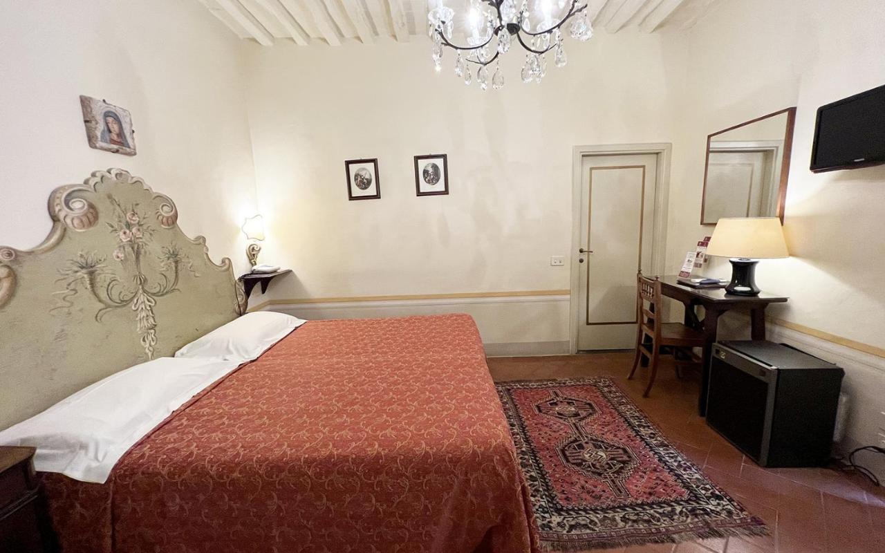 B&B Piccolo Hotel Кортона Екстер'єр фото
