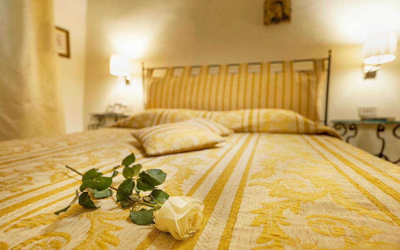 B&B Piccolo Hotel Кортона Екстер'єр фото