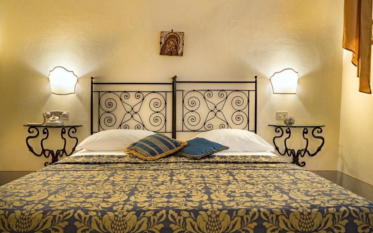 B&B Piccolo Hotel Кортона Екстер'єр фото